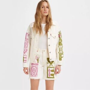 Levi’s 501 90s Shorts Size 28 Love Peace High Rise Bermuda Denim